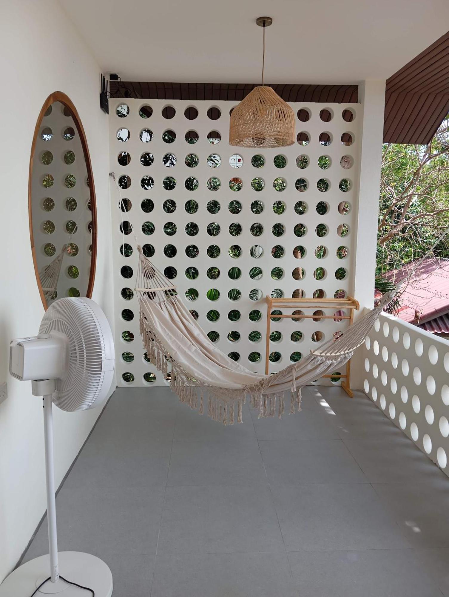 Crocus Garden Villa Haad Yao Bilik gambar