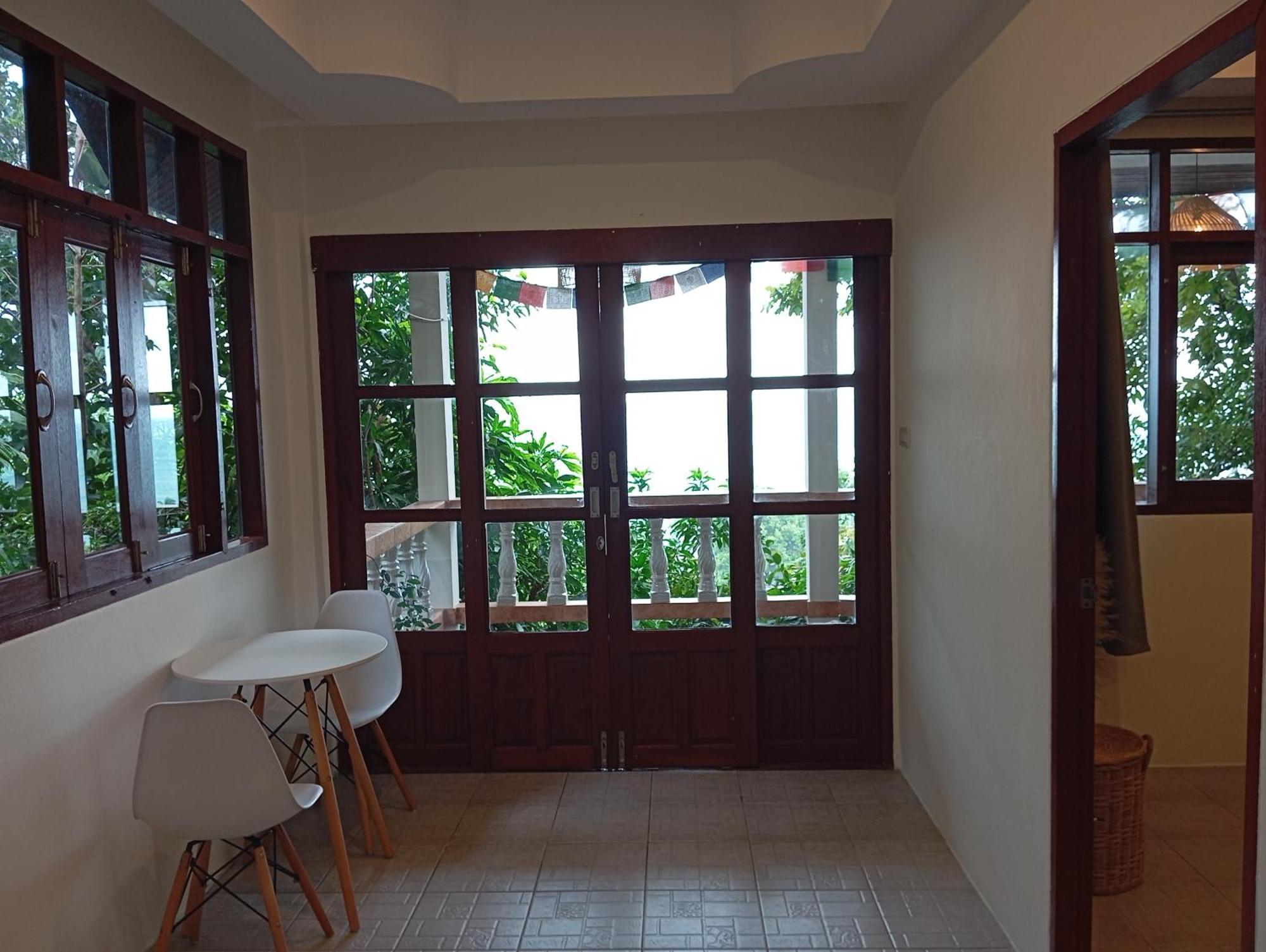 Crocus Garden Villa Haad Yao Bilik gambar